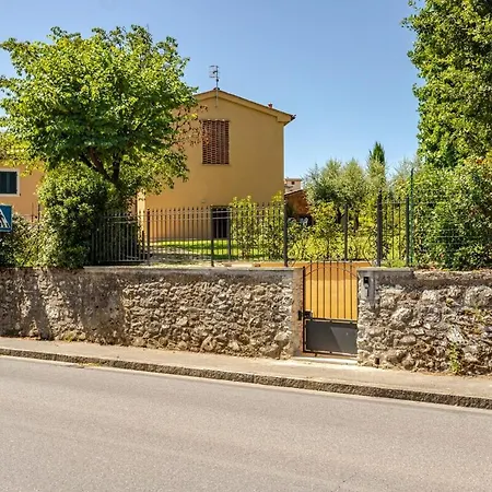 Il Fienile Pool And Garden Retreat In Tuscany Feriehus Pistoia
